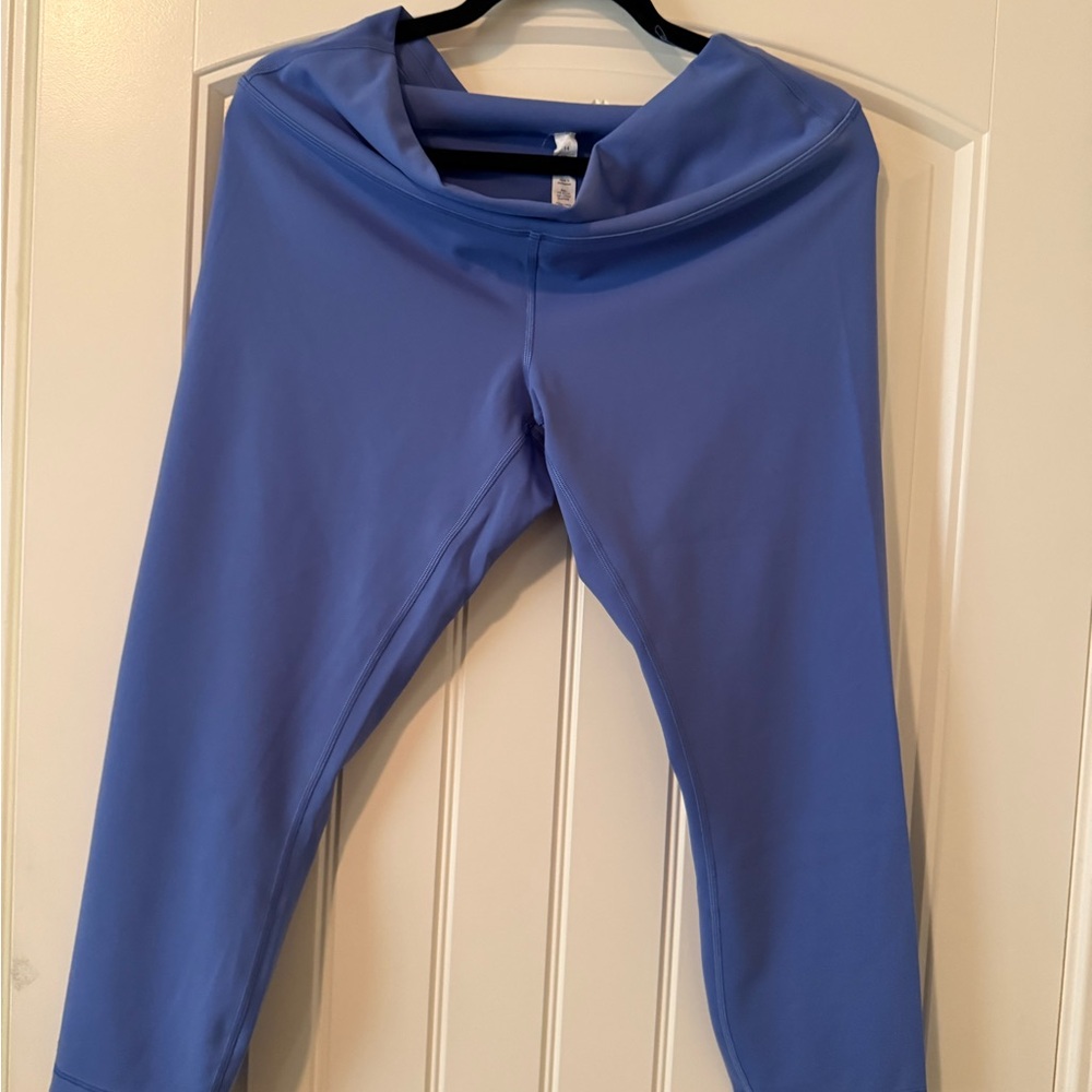 Lululemon wunder train- cropped
